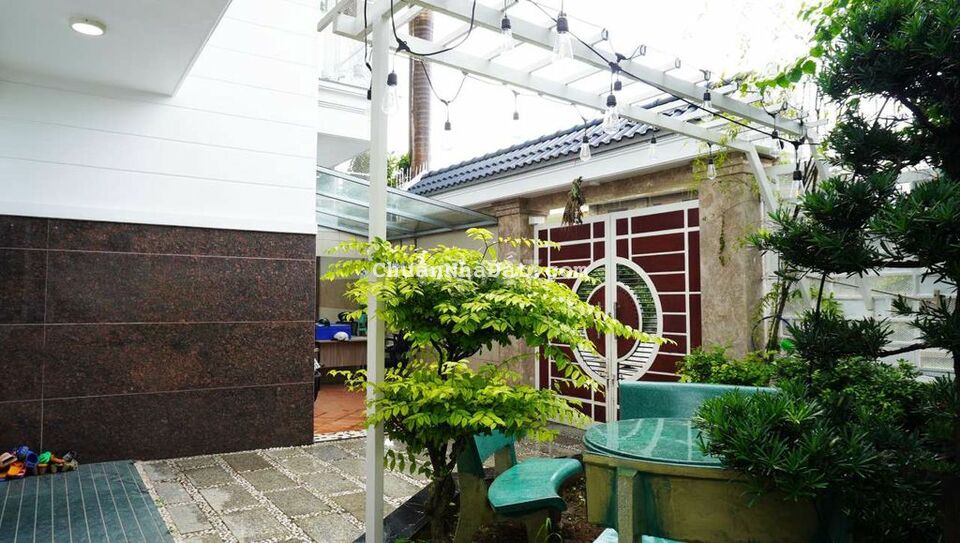 𝐕𝐢𝐥𝐚 𝐆𝐨́𝐜 𝟐𝐌𝐓𝐊𝐃 𝐍𝐠𝐮𝐲𝐞̂̃𝐧 𝐇𝐮̛̃𝐮 𝐃𝐚̣̂𝐭 𝟔𝟎𝟎𝐦2