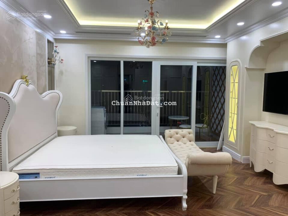 Chính chủ cho thuê căn hộ cao cấp Diamond Flower 3 phòng ngủ full đồ giá 24 tr/th, LH: 0968225150