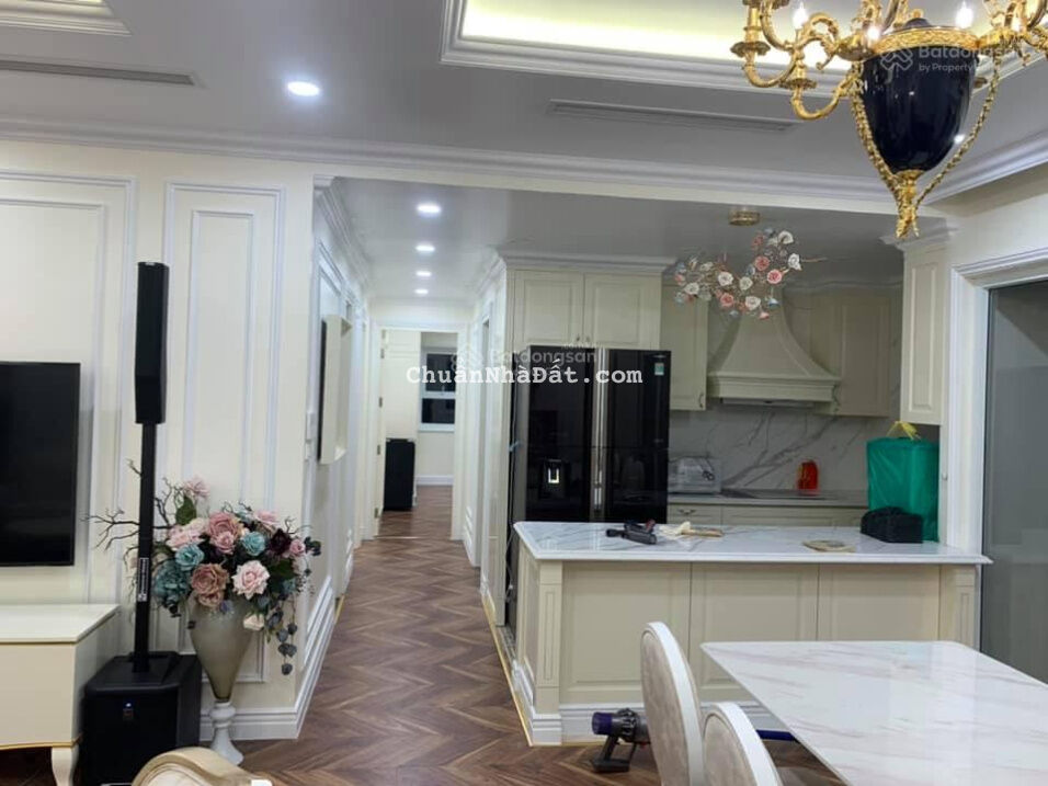 Chính chủ cho thuê căn hộ cao cấp Diamond Flower 3 phòng ngủ full đồ giá 24 tr/th, LH: 0968225150