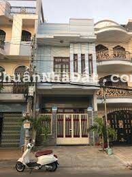 Cho thuê nhà đường Trần Quang Diệu, P 14, Quận Phú Nhuận. 5.5x15m trệt + 3 lầu, giá 32 triệu/th