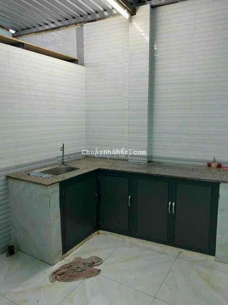 Nhà Đẹp Cho Thuê-80m2-2pn- Gần Chợ Thới Tứ