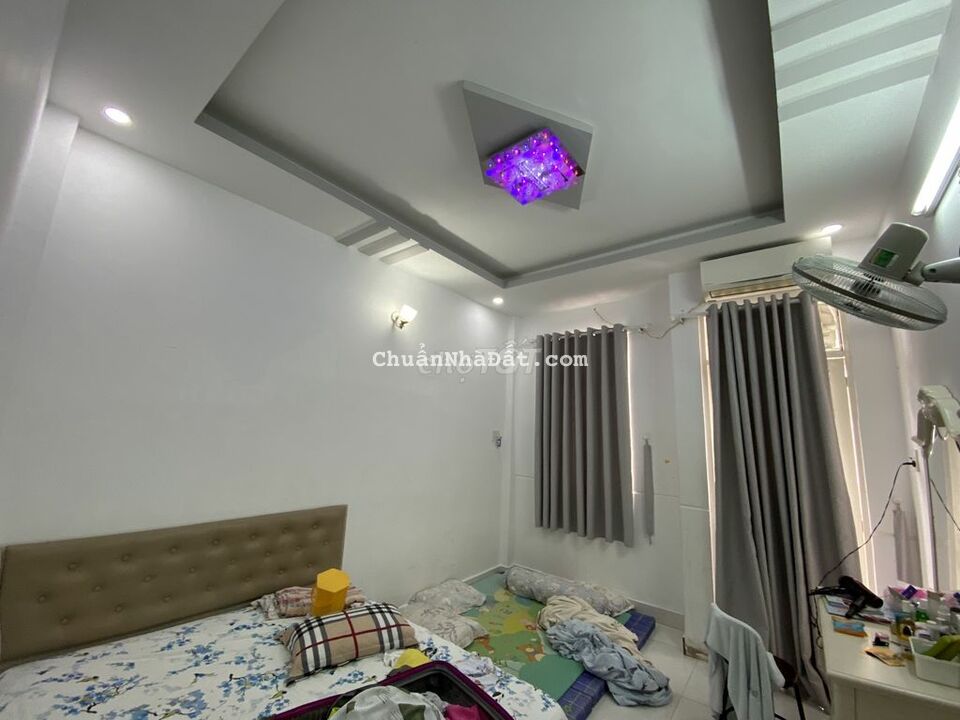 NHÀ CHO THUÊ 1368 LÊ VĂN LƯƠNG PHƯỚC KIỂN, 4PN