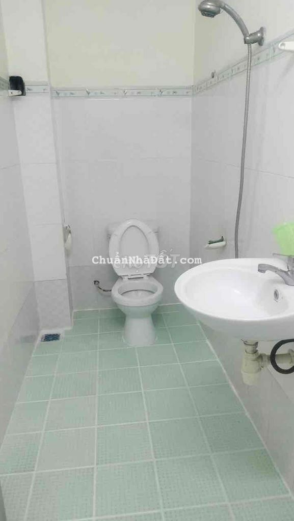 ANH MÌNH CÓ NHÀ 1/ HIỆP THÀNH 35, 1 trệt 1 lầu , 2 pn , 2 wc , gần chợ