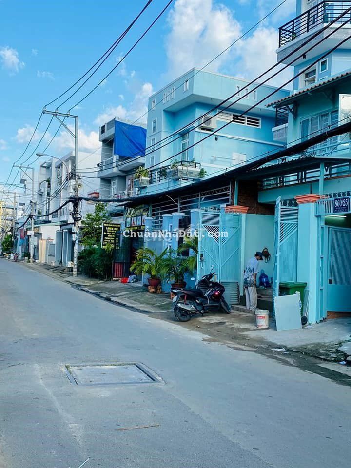 Nhà mới đường 8m 4x20m 2 lầu sân thượng Phú Thuận Quận 7